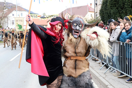 ZLATA POROKA PUSTNI KARNEVAL 39 FOTO LJUBO VUKELIČ